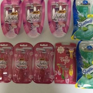 Women’s Disposable Razor Bundle